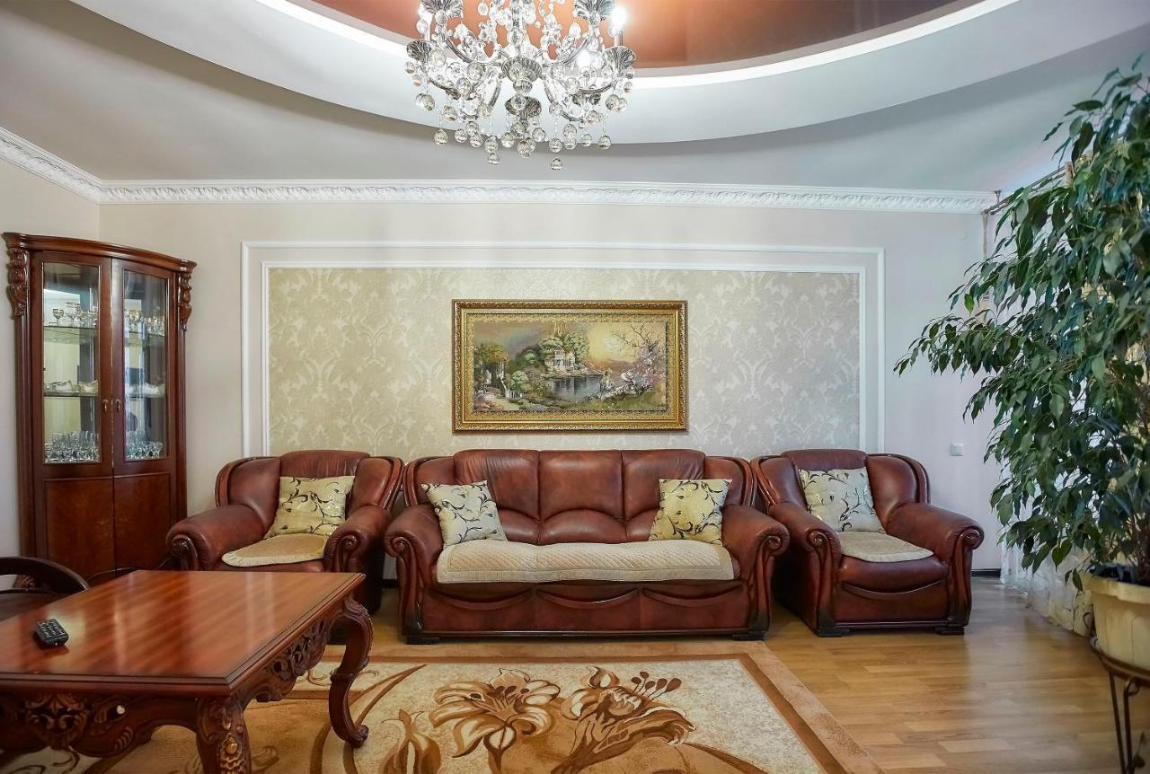 Luxury Apartments Truskaveț Exterior foto